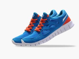 Running-shoes-imported-from-china-1