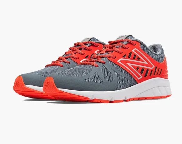 Running shoes imported from china